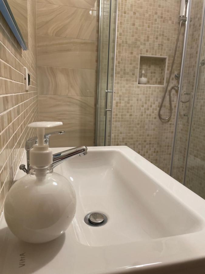 レージナ A Casa Di Nene Beb Bed & Breakfast エクステリア 写真